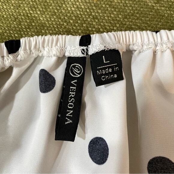 Versona Polka Dot Women's Top Size Large White and Black Drawstring Neckline - Picture 2 of 6